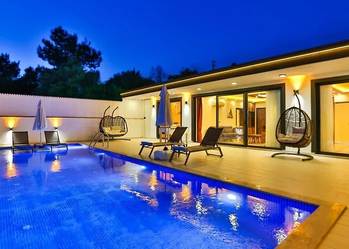 Uzumlu Village 2 Bedroom Luxury Vila *