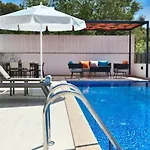 Uzumlu Village 2 Bedroom Luxury كالكان