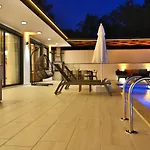 فيلة Uzumlu Village 2 Bedroom Luxury *