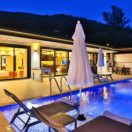 Uzumlu Village 2 Bedroom Luxury Kalkan