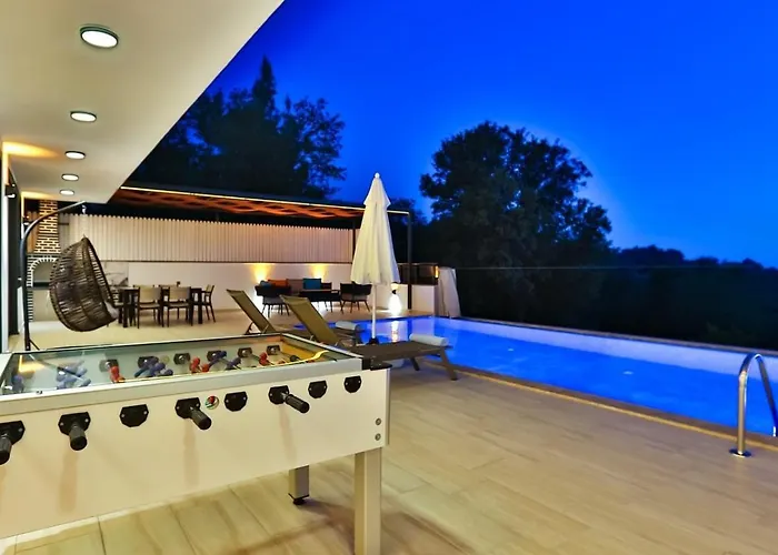 Uzumlu Village 2 Bedroom Luxury 칼칸