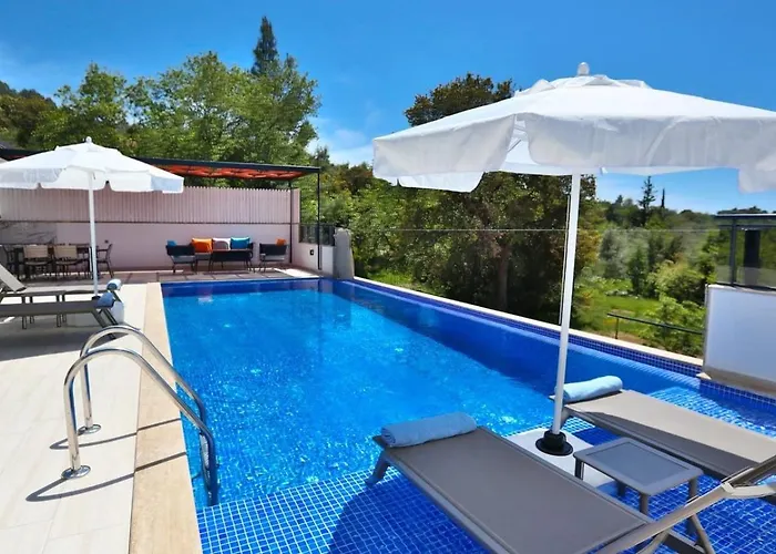 Uzumlu Village 2 Bedroom Luxury 빌라